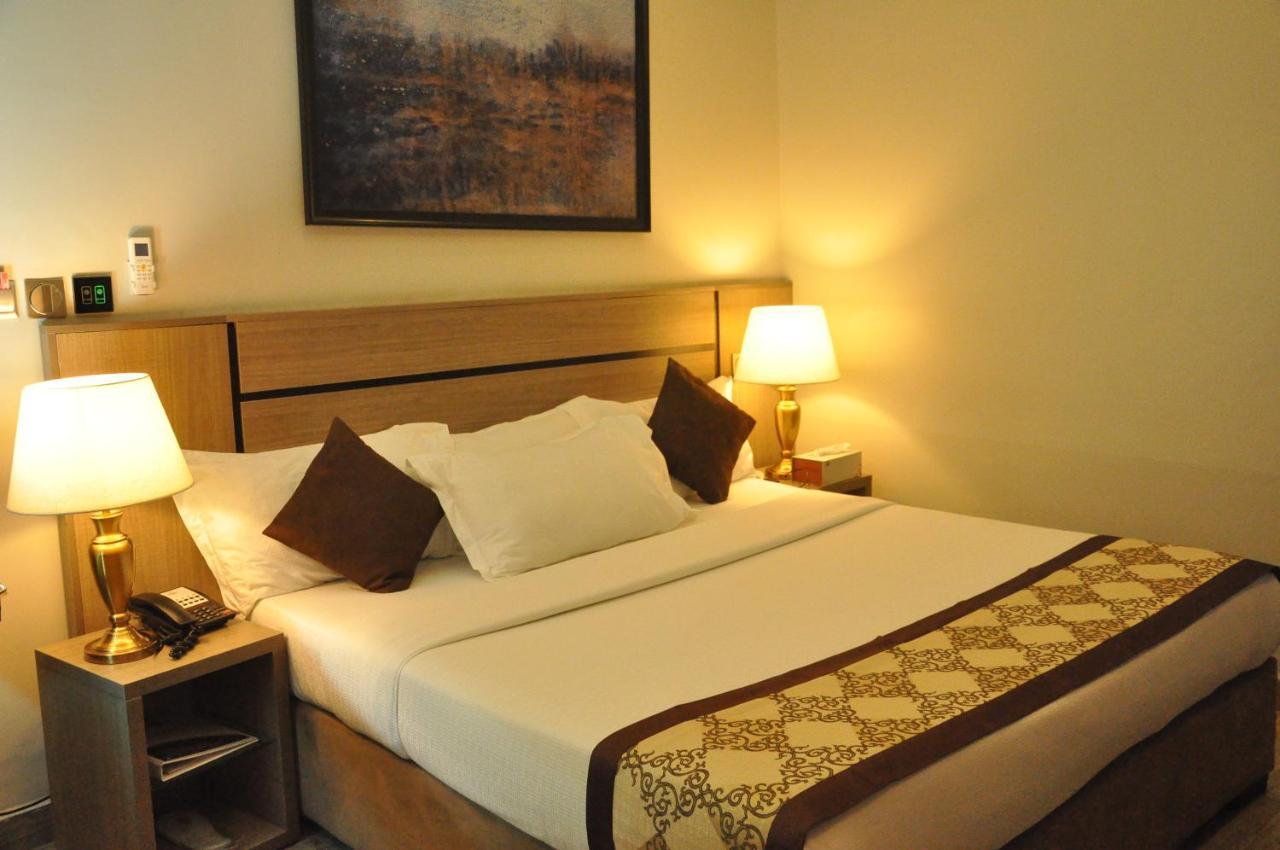 Moz One Executive Guest Rooms Agadez Mobushipe Екстер'єр фото