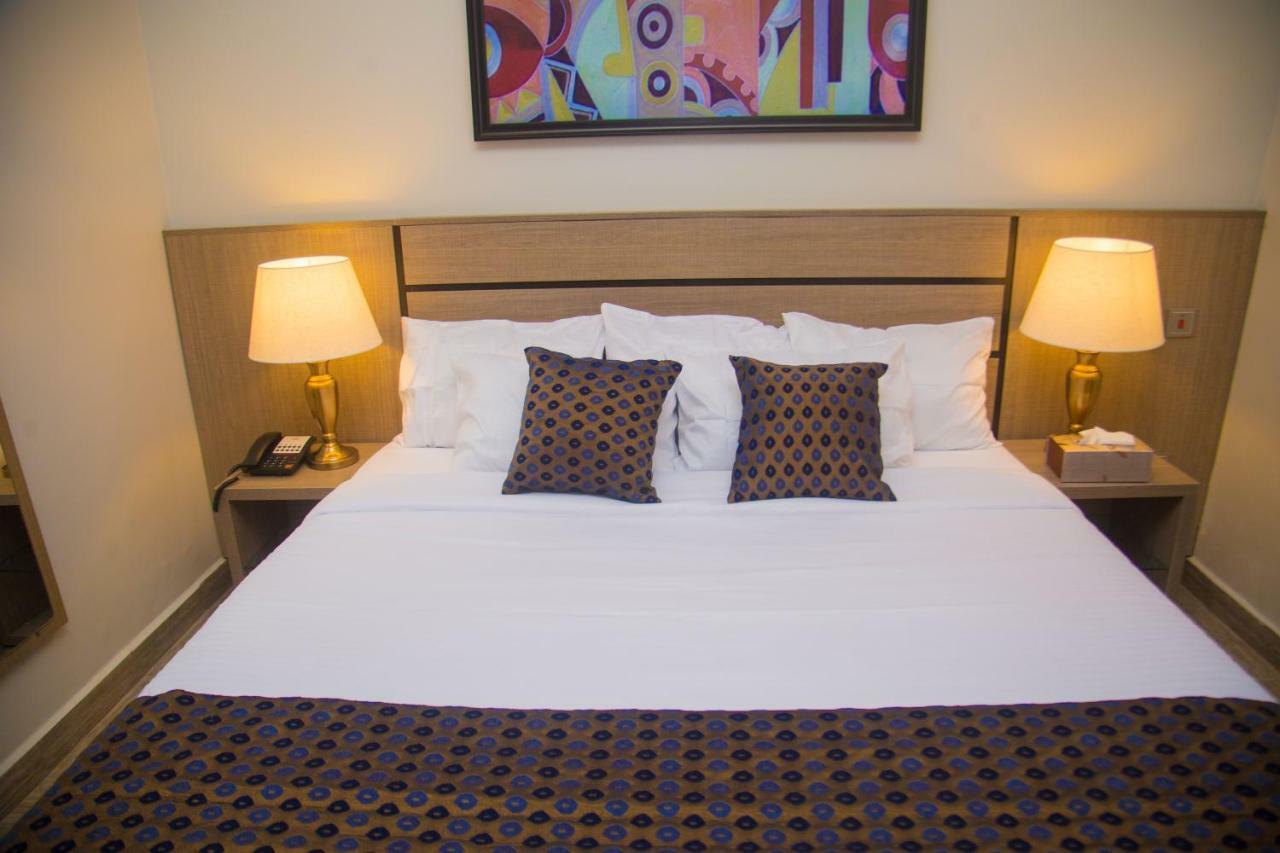 Moz One Executive Guest Rooms Agadez Mobushipe Екстер'єр фото